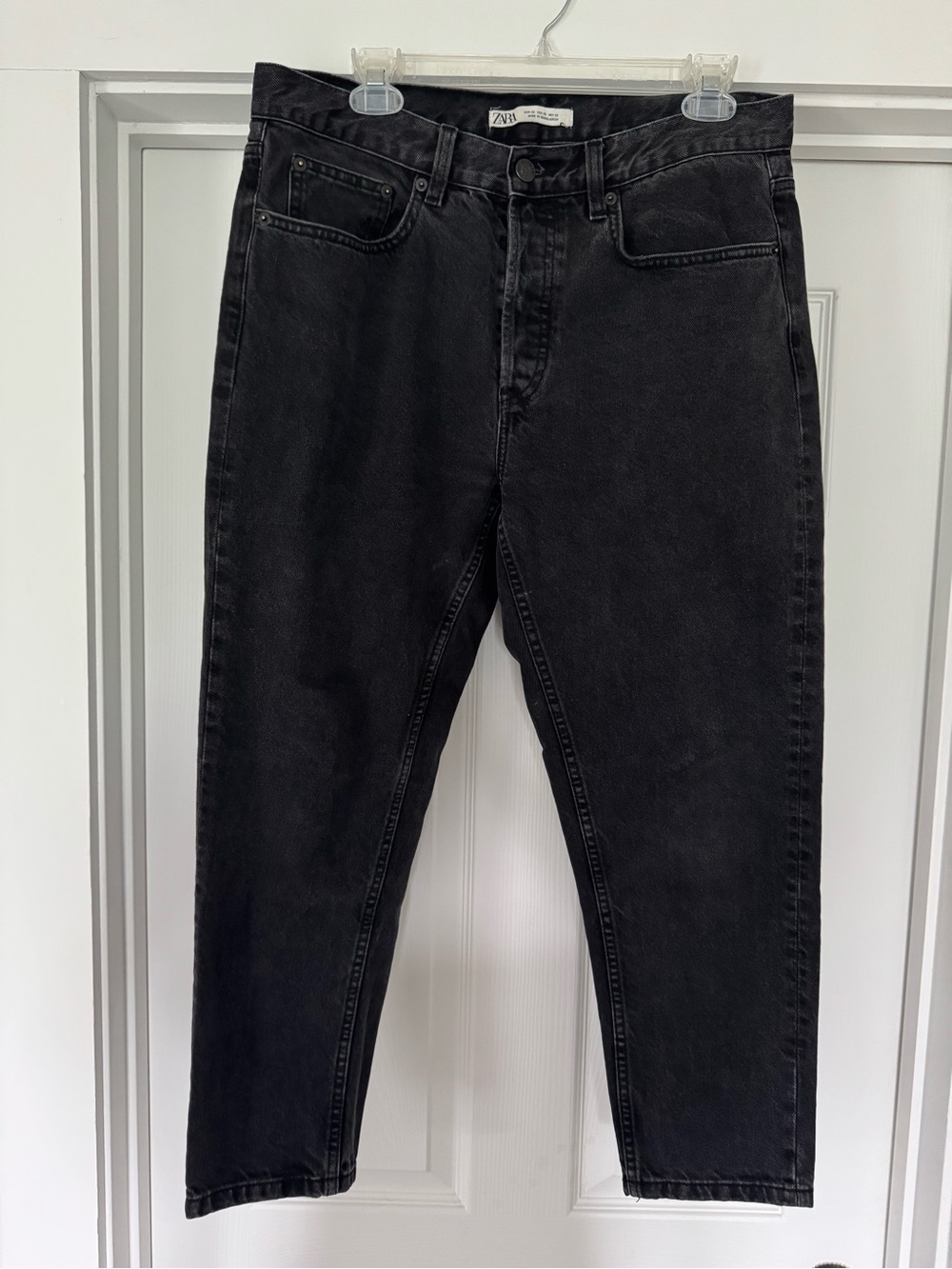 Zara Women’s Washed Black Straight Jeans